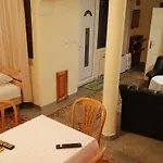 Апартамент Заменхоф Apartment Varna