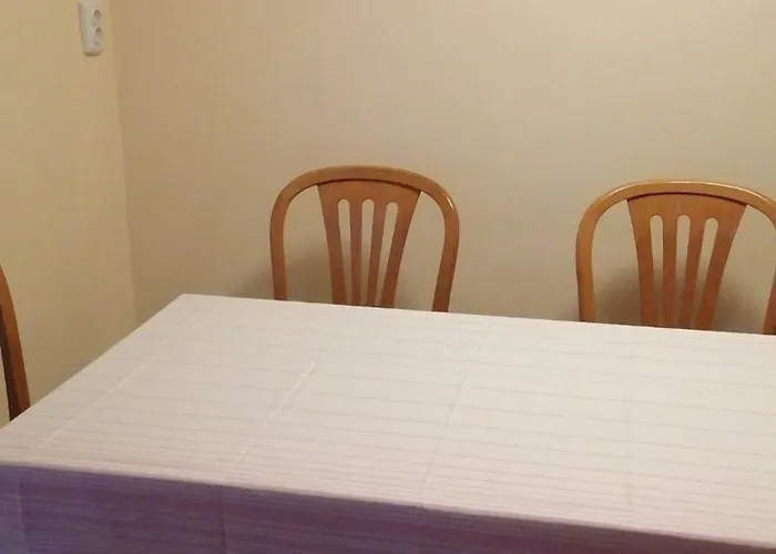 опера Apartment